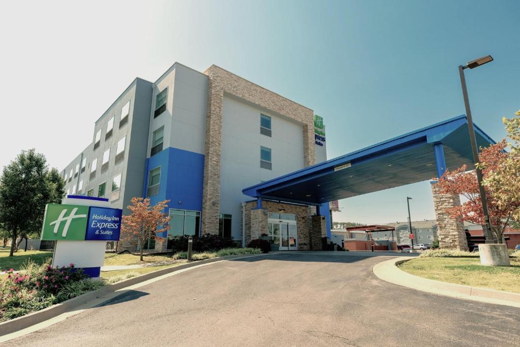 Holiday Inn Express and Suites Tahlequah by IHG, Tahlequah