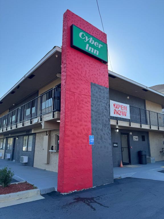 Cyber Inn, Augusta