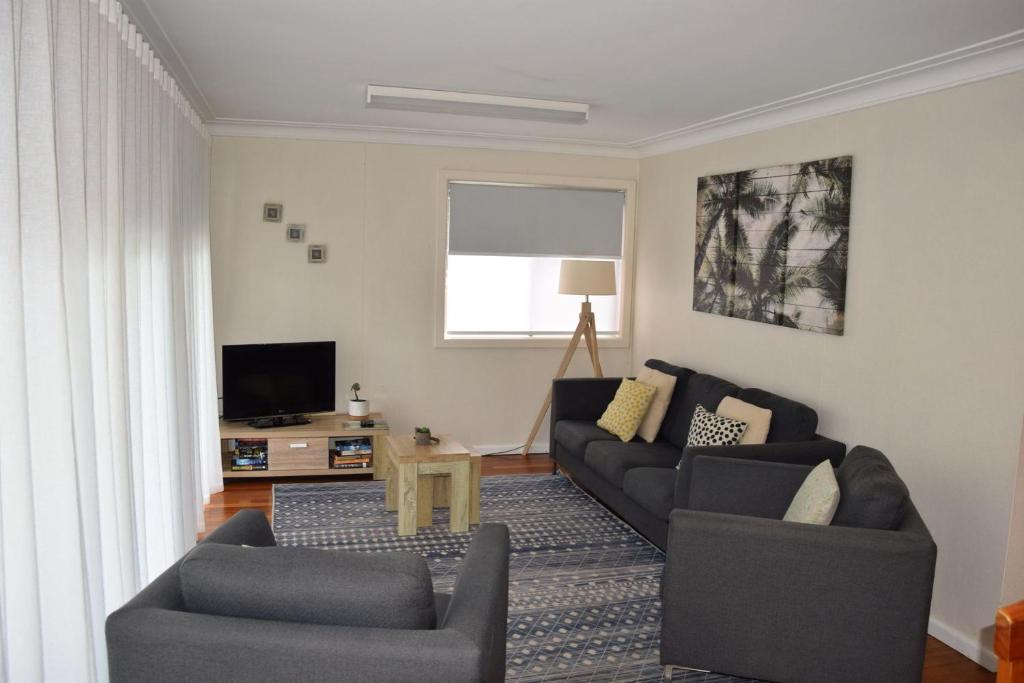 Mariner 16 Flat 1 - Bring your own linen, South West Rocks