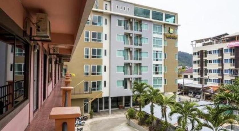 Baan Lukkan Patong Resort