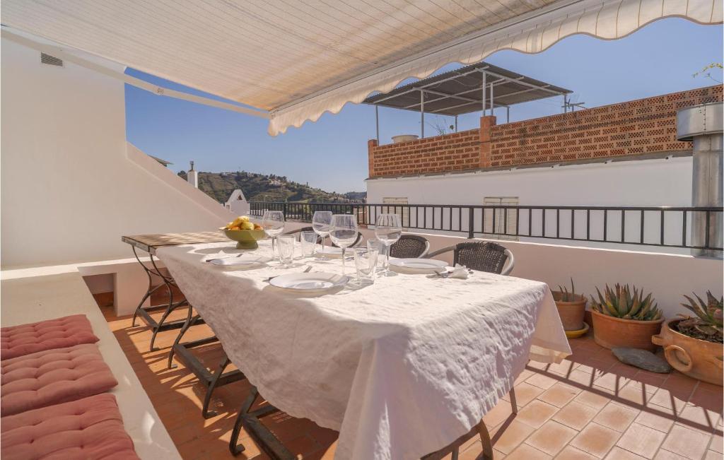 2 Bedroom Cozy Home In Cómpeta - 2