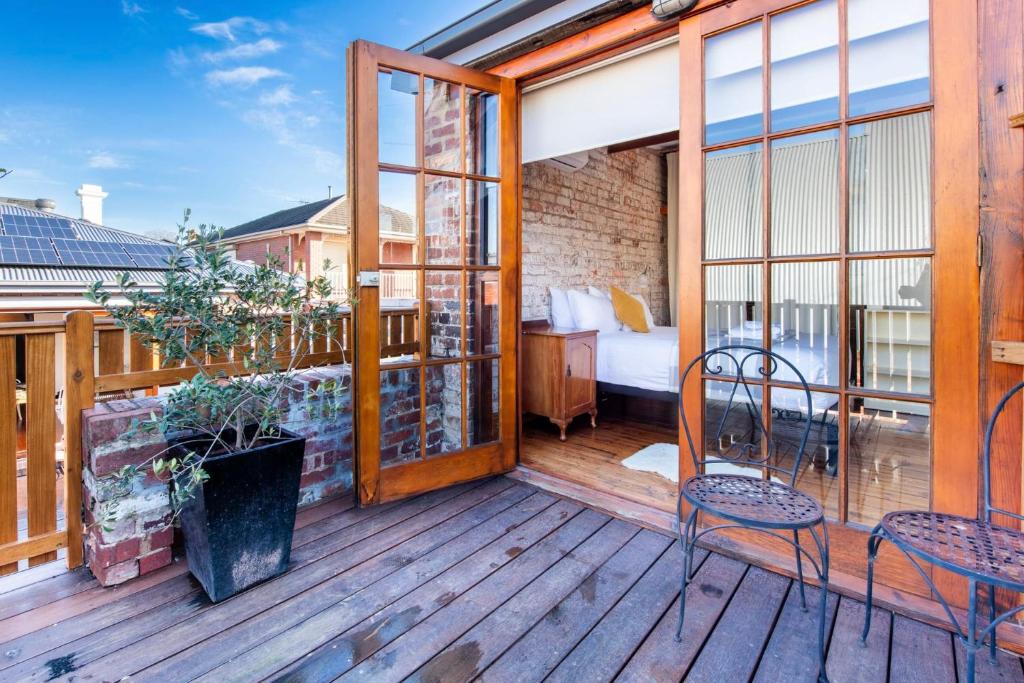 The Brunswick Stables, Melbourne