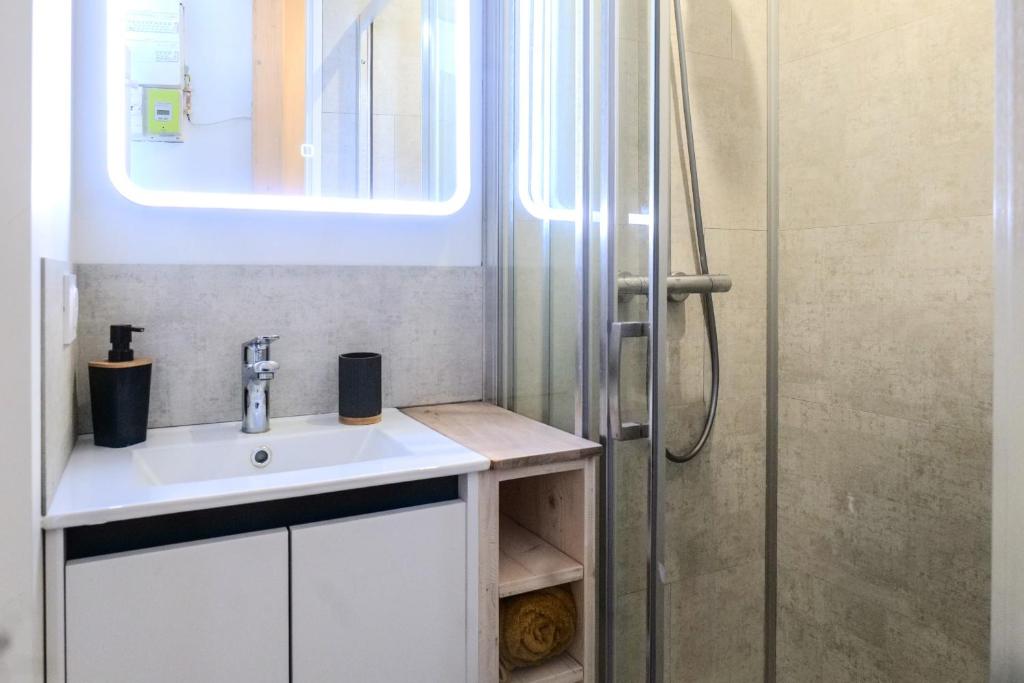 Maison de pêcheur rénovée quartier La Chaume Les Sables - 4 personnes - 5