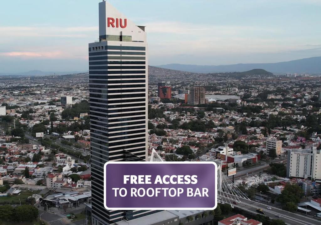 Riu Plaza Guadalajara - 1