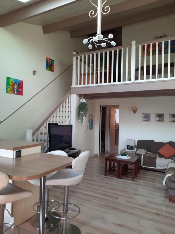 70 M2 Maison Moderne 3 étoiles TARIFS 2027 OK - 2