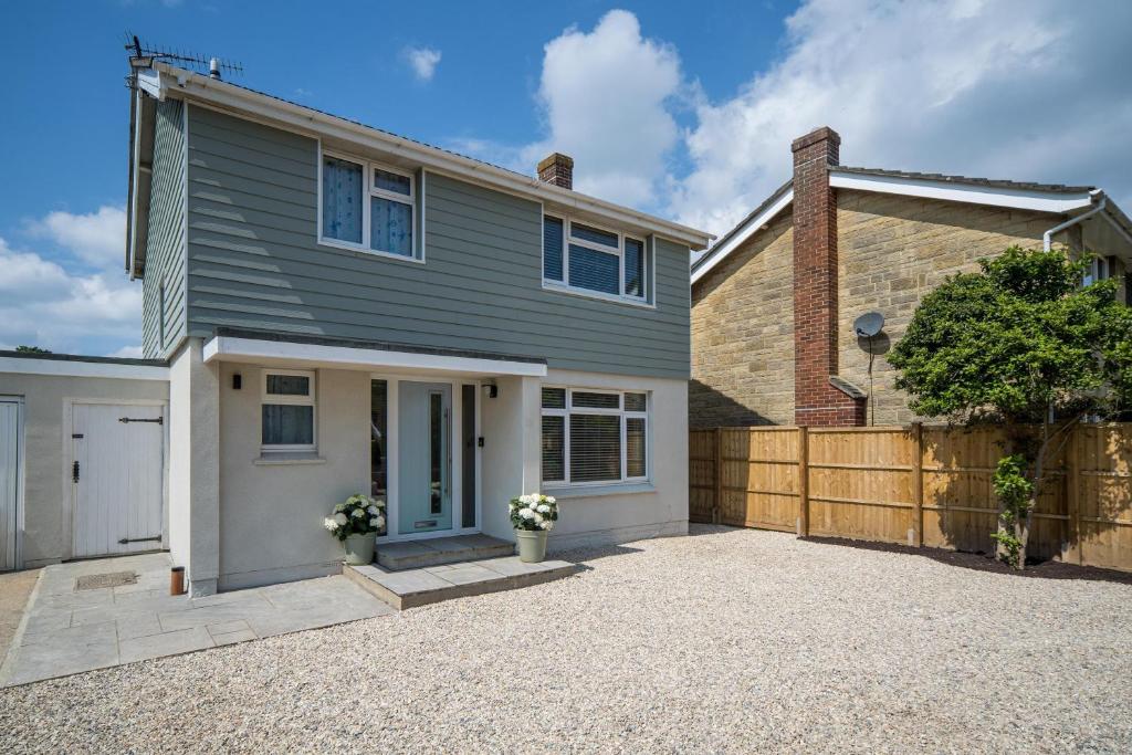 Meadow Drive, Bembridge