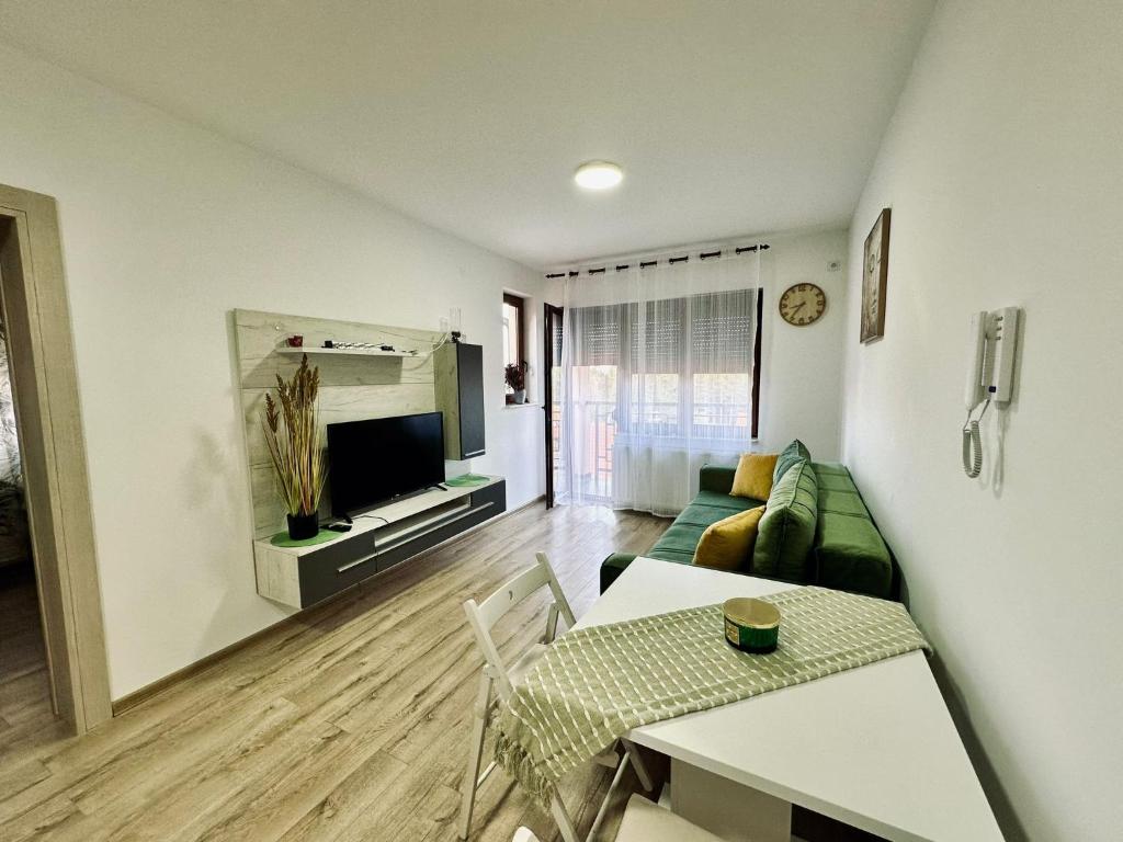 Tessa Apartment - 1