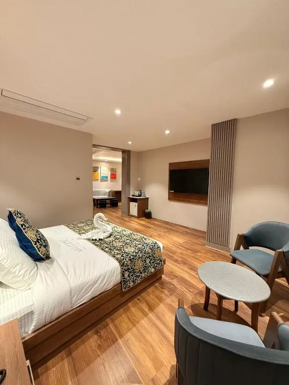 The Olive Hotel Srinagar，位于斯利那加的酒店