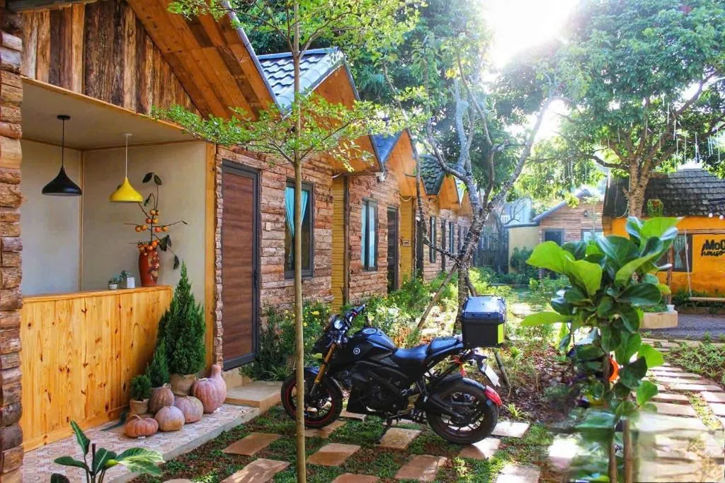 MoCha House, hotel in Làng Môn