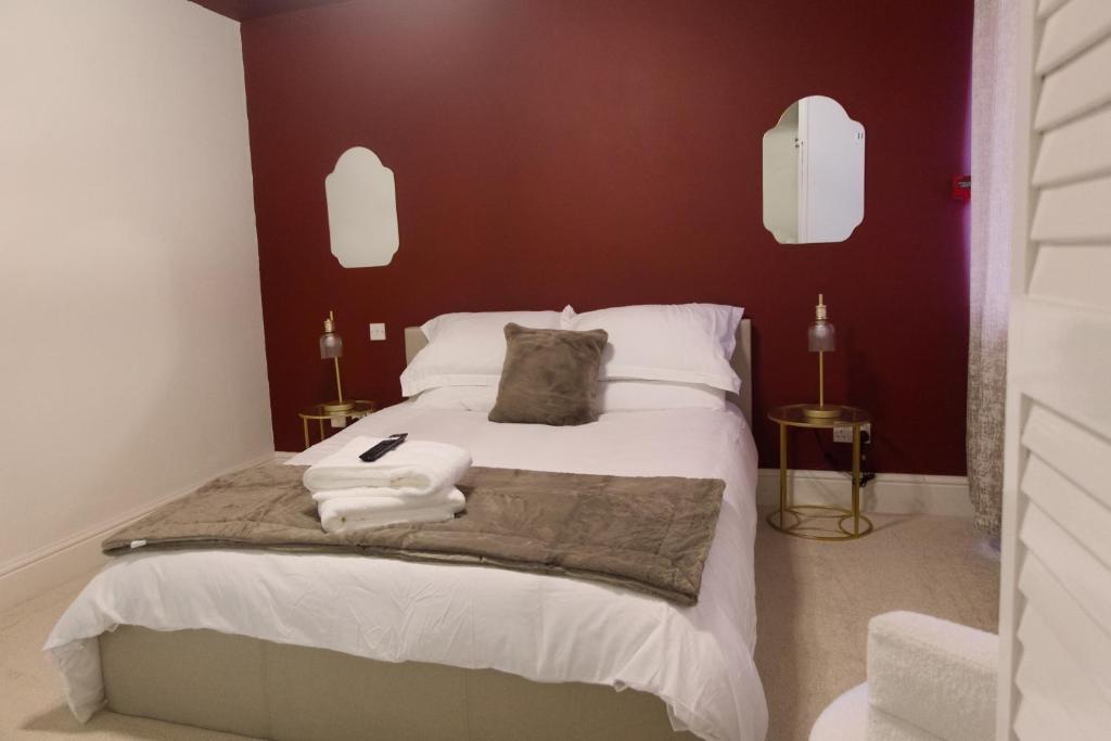 2 Bedroom apartment - The Ruby, Cheltenham