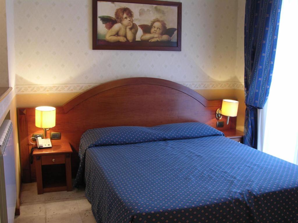 Hotel Verona Rome Photo 42