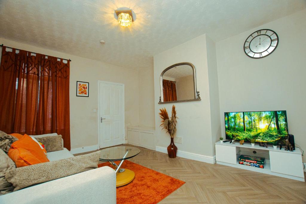 Spacious 2 bed house, FREE parking, Gateshead, Gateshead