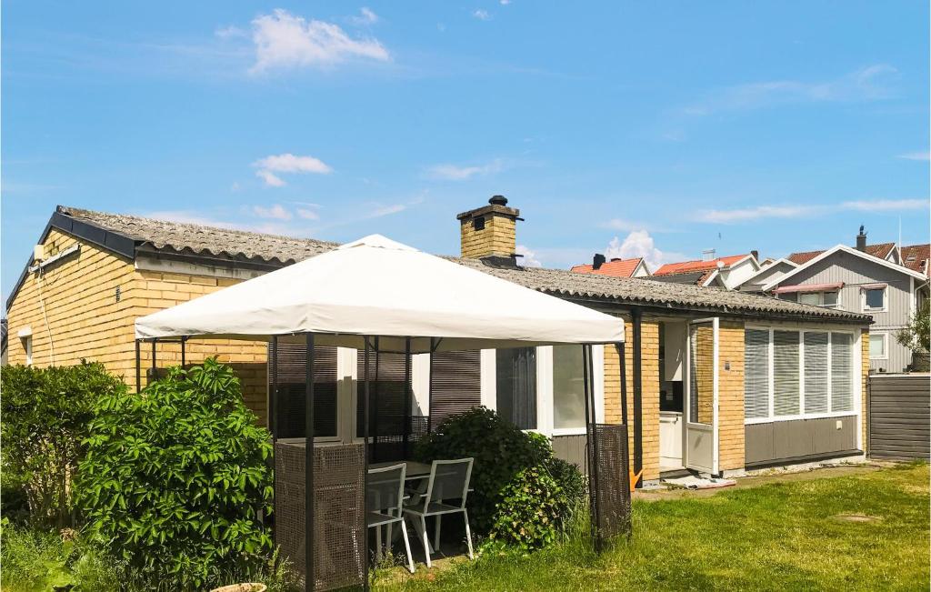 Stunning Home In Mönsterås With Wifi, Mönsterås