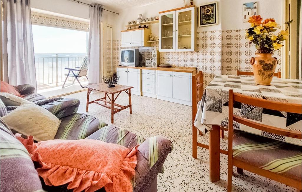 Nice Apartment In Santa Pola With House Sea View - 2