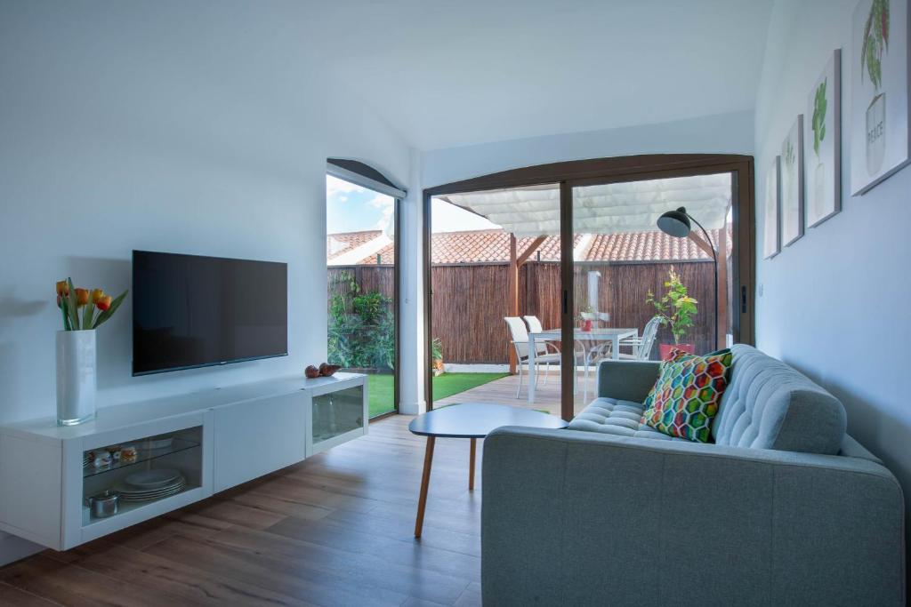Happy scape bungalow with relaxing garden - 4
