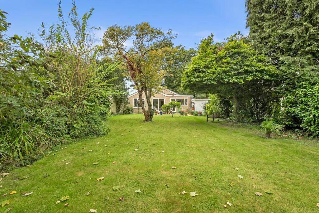 Convenient and immaculate house in Bransgore, Bransgore