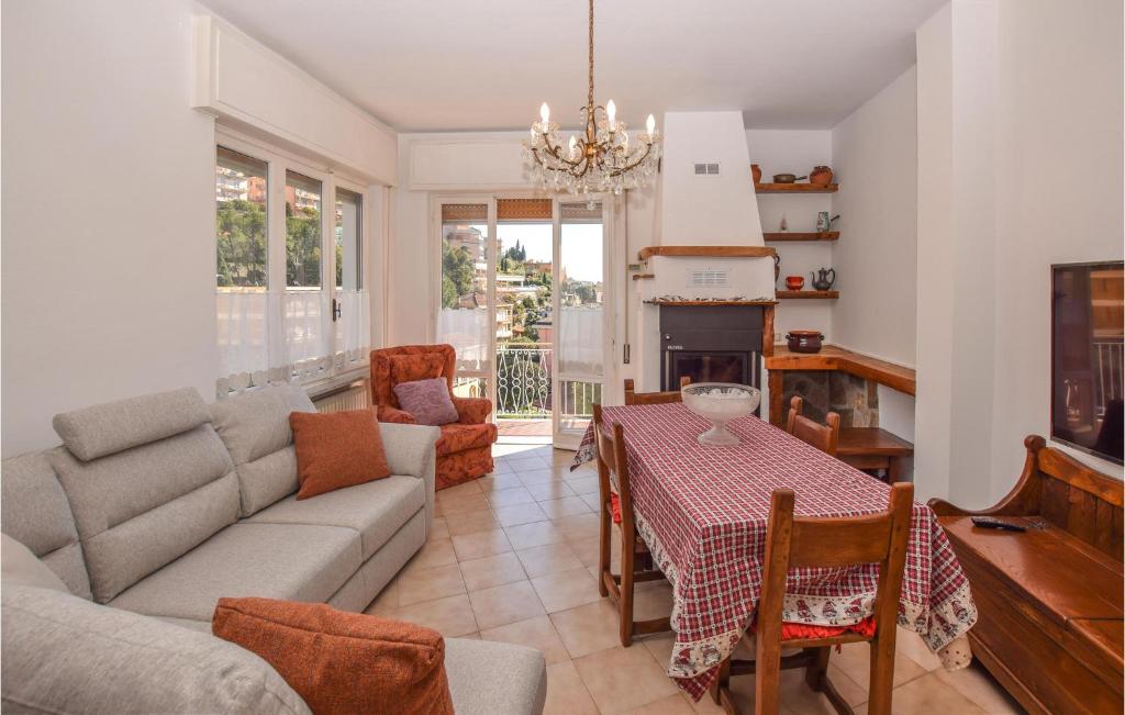 Gorgeous Apartment In Alassio With Wifi - 3