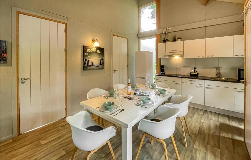 Awesome Home In Meijel With Sauna 전경