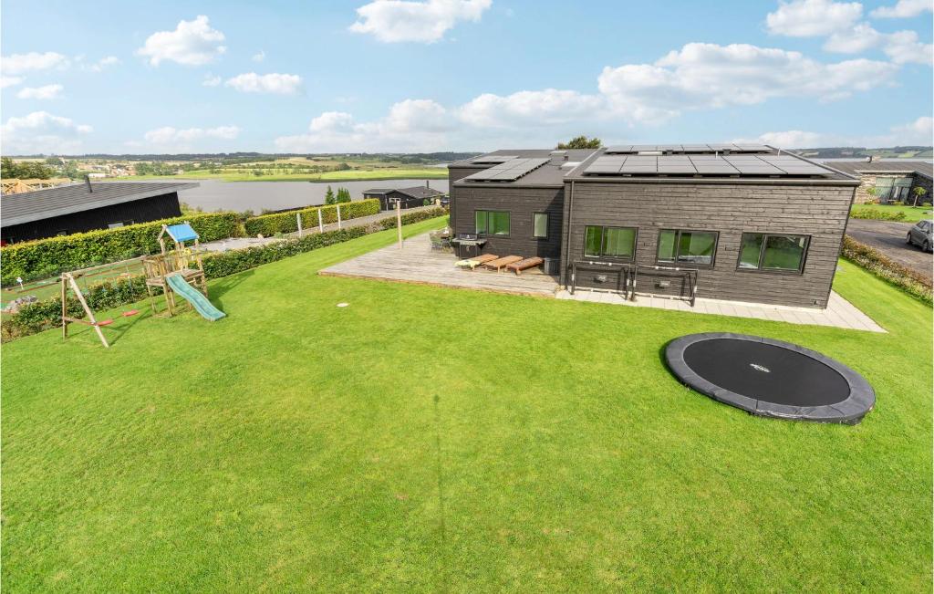 Lovely Home In Løgstrup With Wifi, Løgstrup