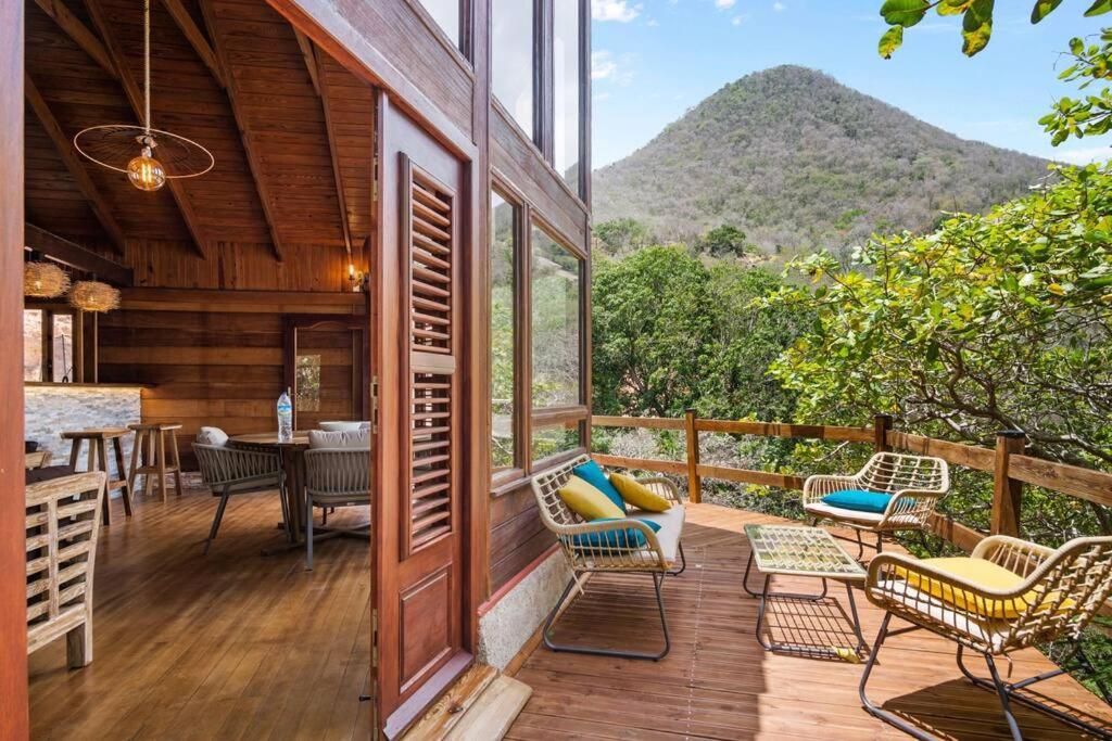 Chalet Jujube - Magnifique cottage avec piscine, Les Anses-dʼArlets