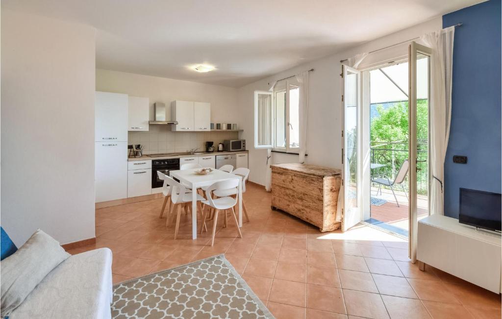 2 Bedroom Nice Home In San Saturnino-Moneglia - 3
