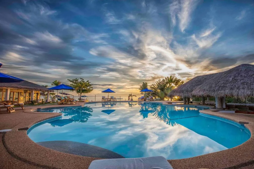 Salamangka Resort, hotel in San Juan