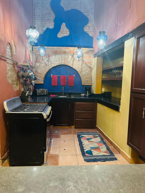 Casa de Leyendas - Dining image