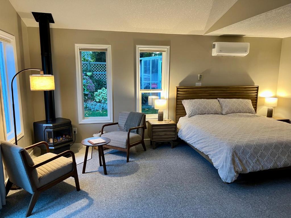 Five Gables B&B, Qualicum Beach