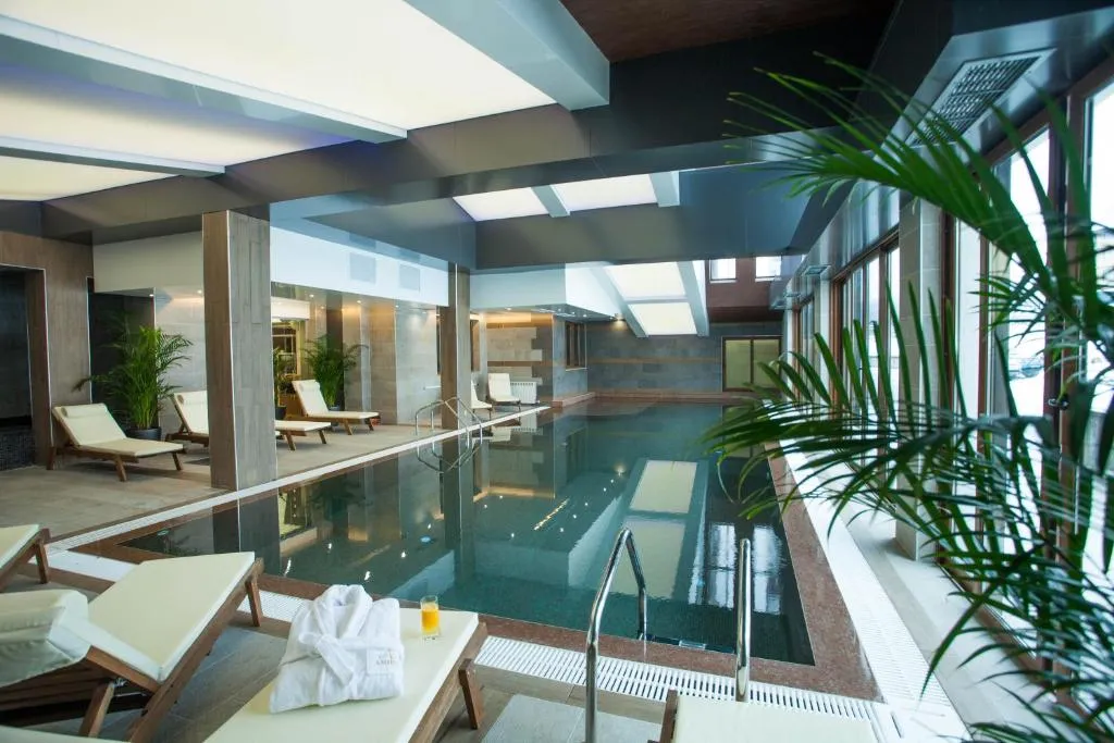 Amira Boutique Hotel，位于班斯科的酒店