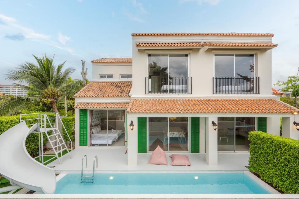 Venice Beach Village Hua Hin Pool Villa