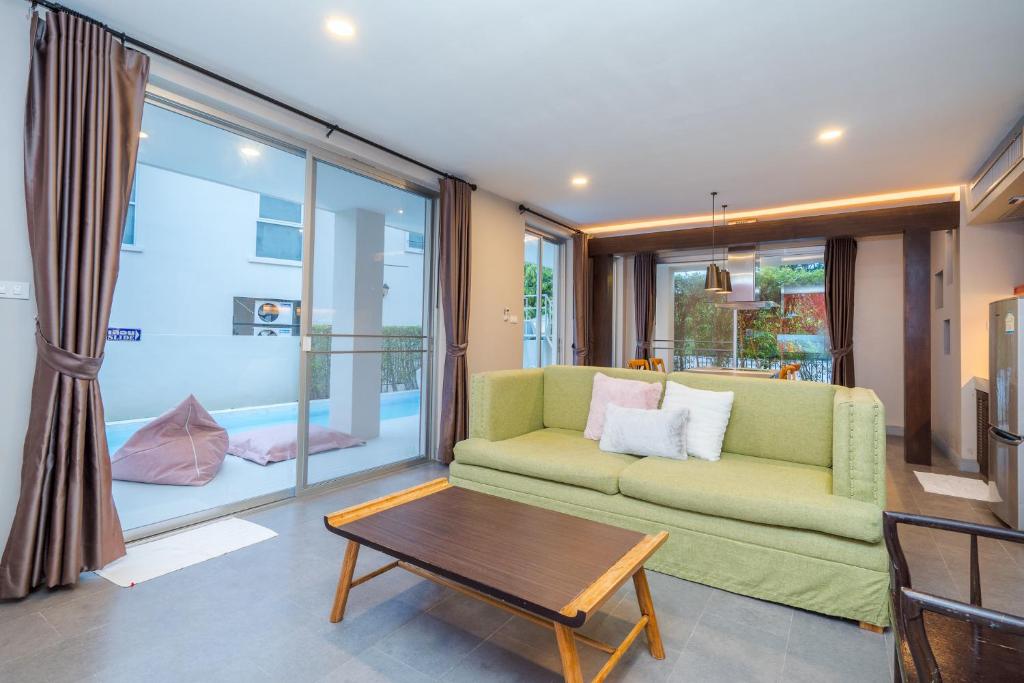 Venice Beach Village Hua Hin Pool Villa