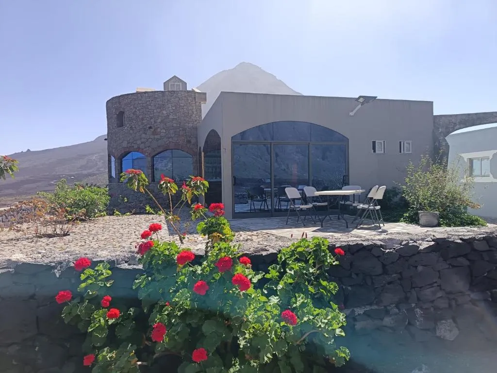 casa alcindo，位于Portela的酒店