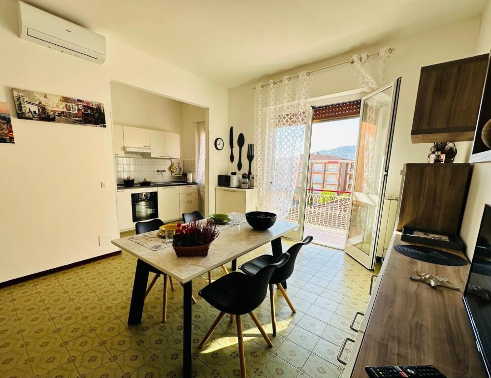 Appartamenti Giulia - Palazzo Milano, Diano Marina