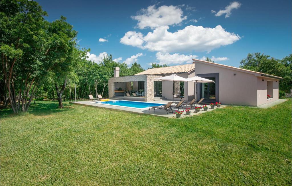 Amazing Home In Labin With Sauna, Labin