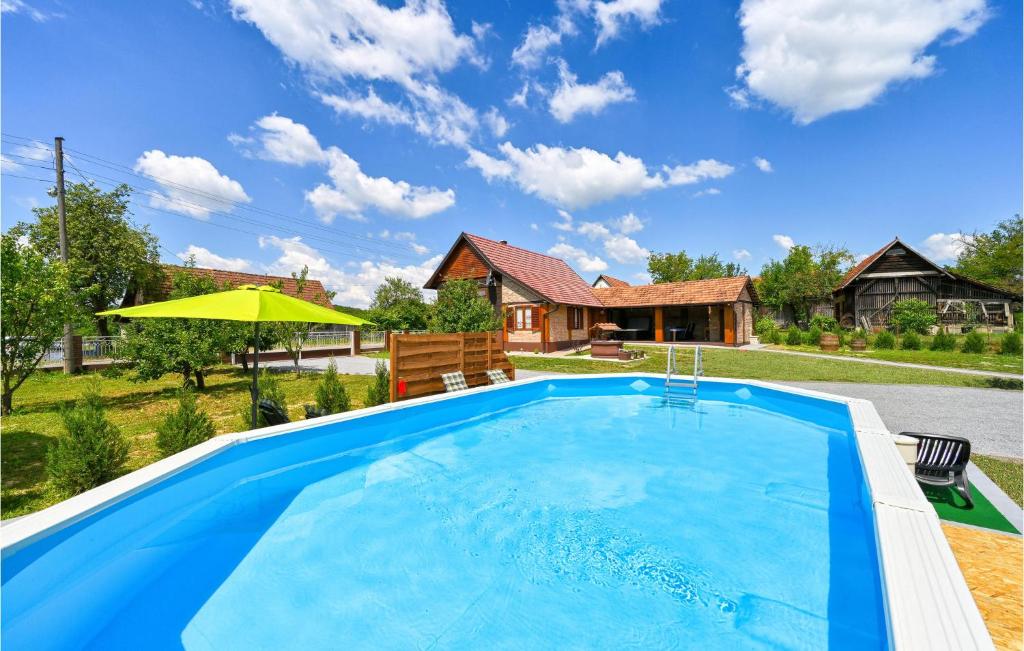 Beautiful Home In Sovari With Sauna, Sovari