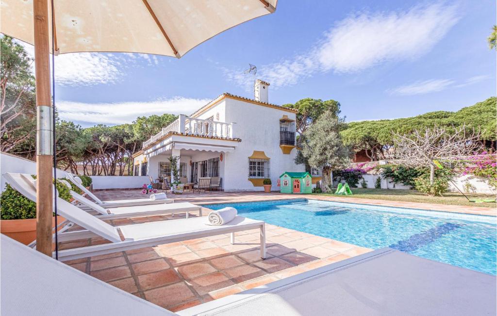 Beautiful Home In Marbella - 2
