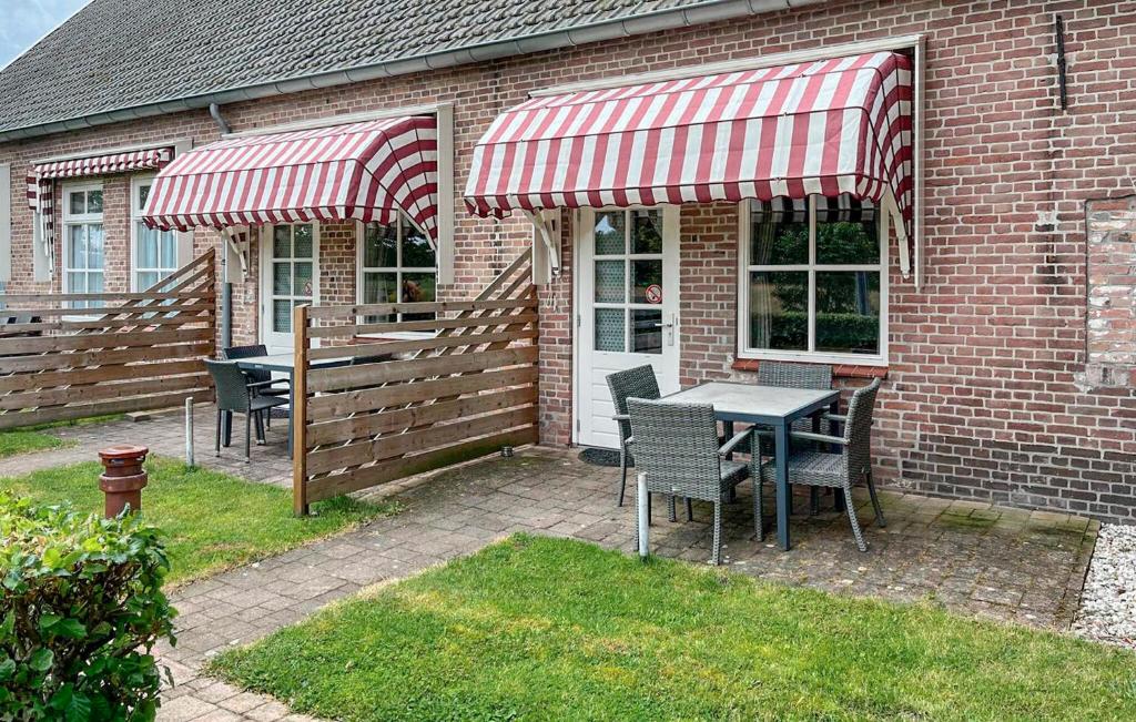 Amazing Home In De Moer, De Moer