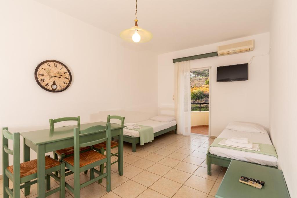 Elpis Studio Apartments — Hotel rooms in Bali