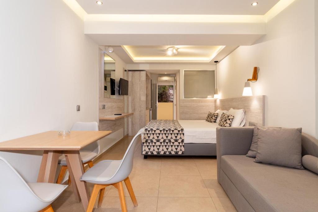 Elpis Studio Apartments — Hotel rooms in Bali