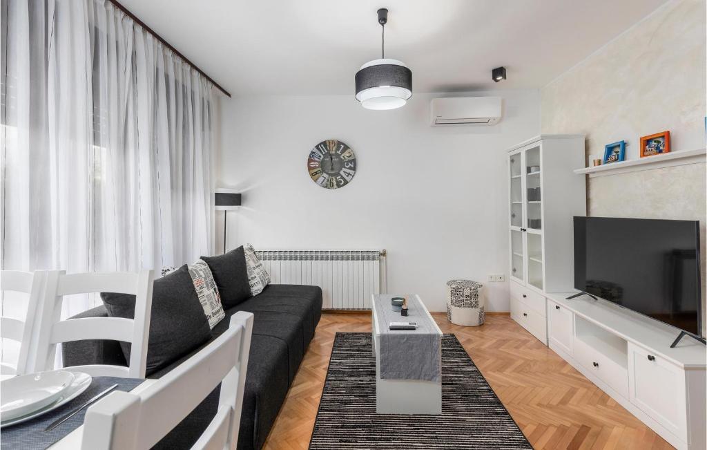 Cozy Apartment In Rijeka With Wifi, Rijeka