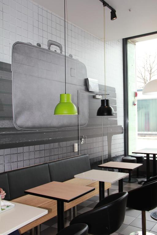 Restaurant, Hesehotelli Turku Linja-autoasema in Turku