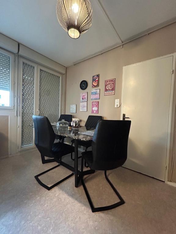 Strasbourg Apartment with parking - 2