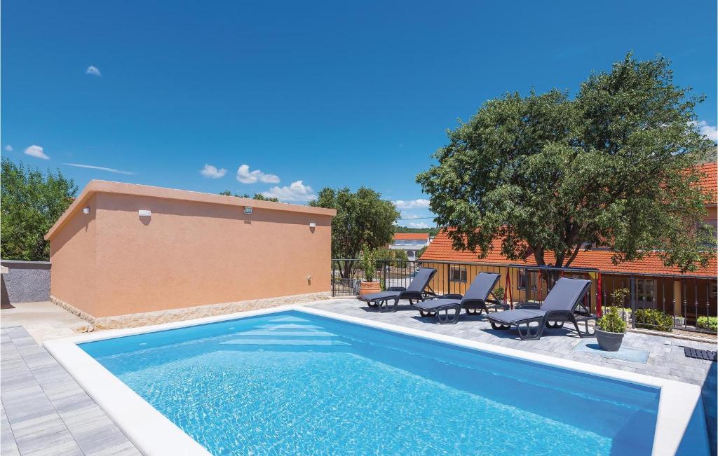 Holiday Home Bilice Xiv, Šibenik