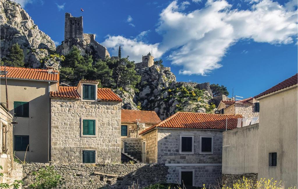 Amazing Home In Omis With Wifi, Omiš