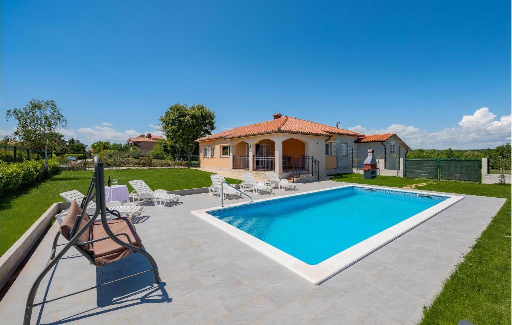 Gorgeous Home In Labin With Wifi, Labin