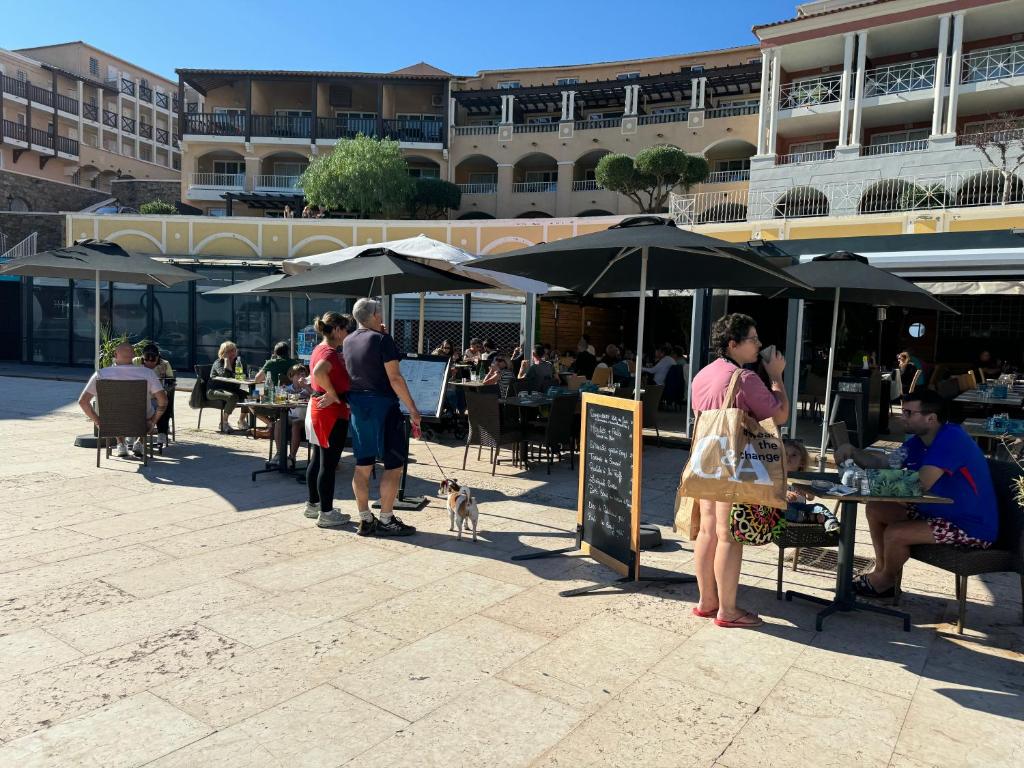 French Riviera Grand Resort Oasis -Cap Estérel Sea, Pools & Mountains - 2