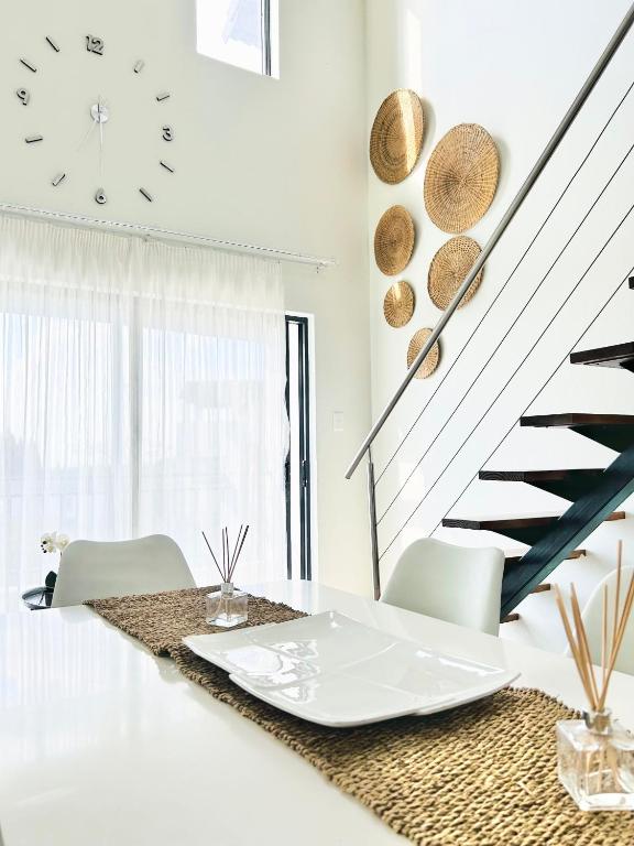 The Den on 87th, Fourways