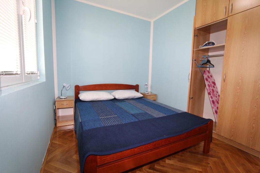 Apartments Pax - 5