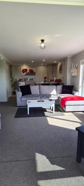 The Lily Inn, New Plymouth