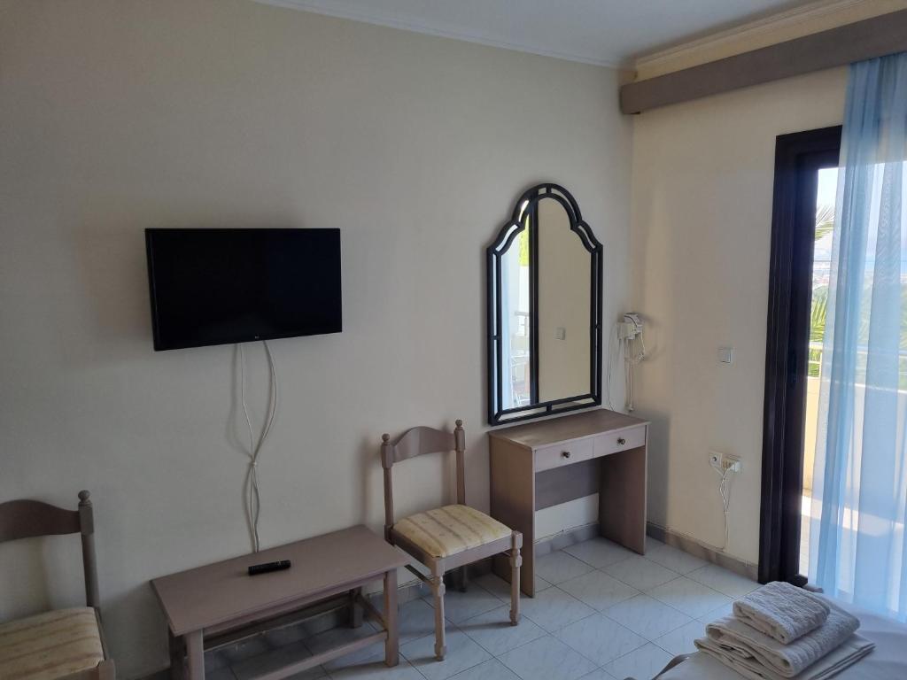 Panorama Studios — Hotel rooms in Faliraki, South Aegean